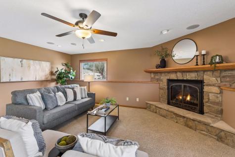2187 Grimm Road Chaska MN 55318