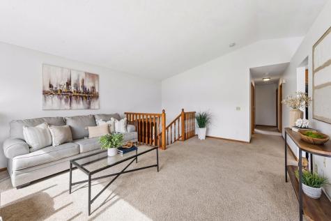 2187 Grimm Road Chaska MN 55318