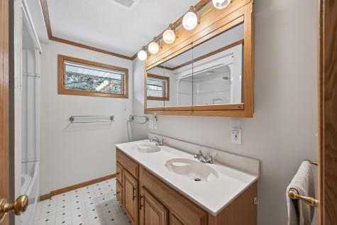 2395 Cardinal Drive New Richmond WI 54017