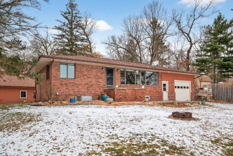 2395 Cardinal Drive New Richmond WI 54017
