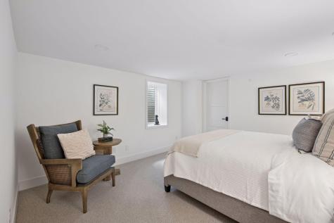 105 Walker Avenue N Wayzata MN 55391
