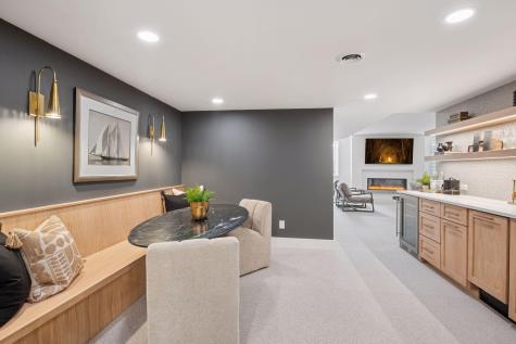 105 Walker Avenue N Wayzata MN 55391