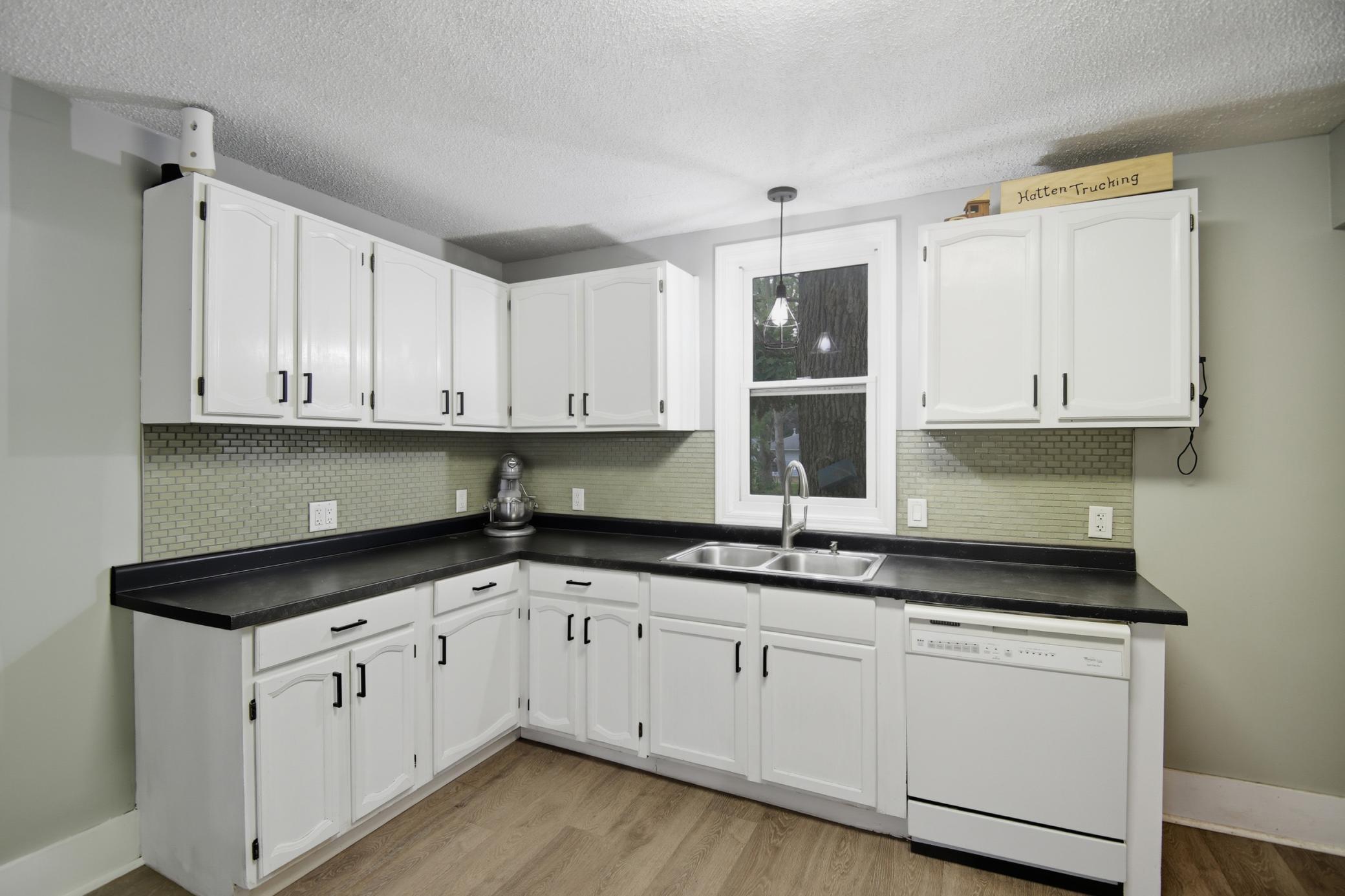 904 14th Avenue NE Austin MN 55912