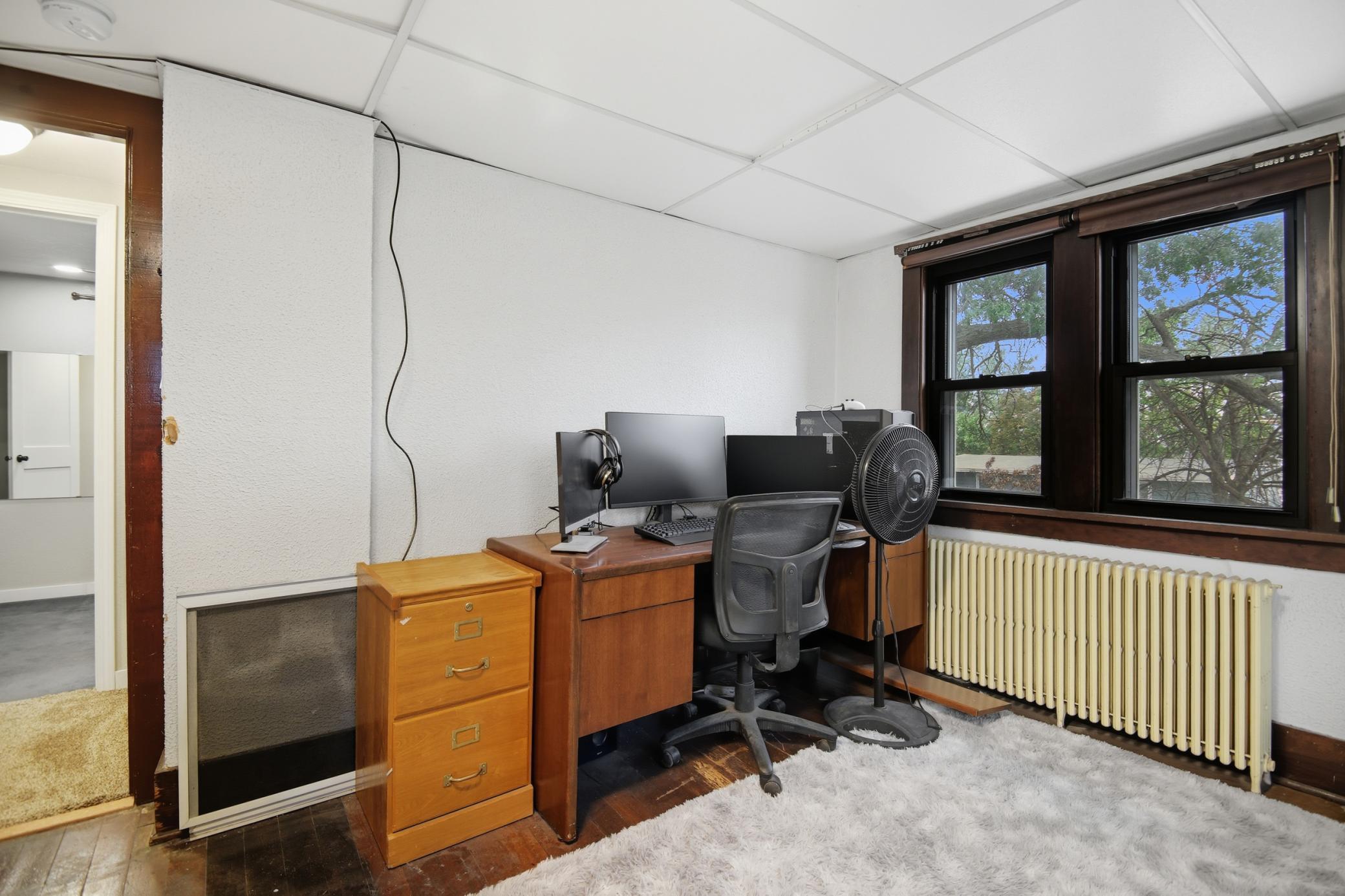 904 14th Avenue NE Austin MN 55912