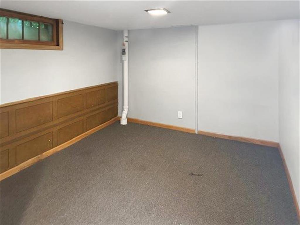 904 14th Avenue NE Austin MN 55912