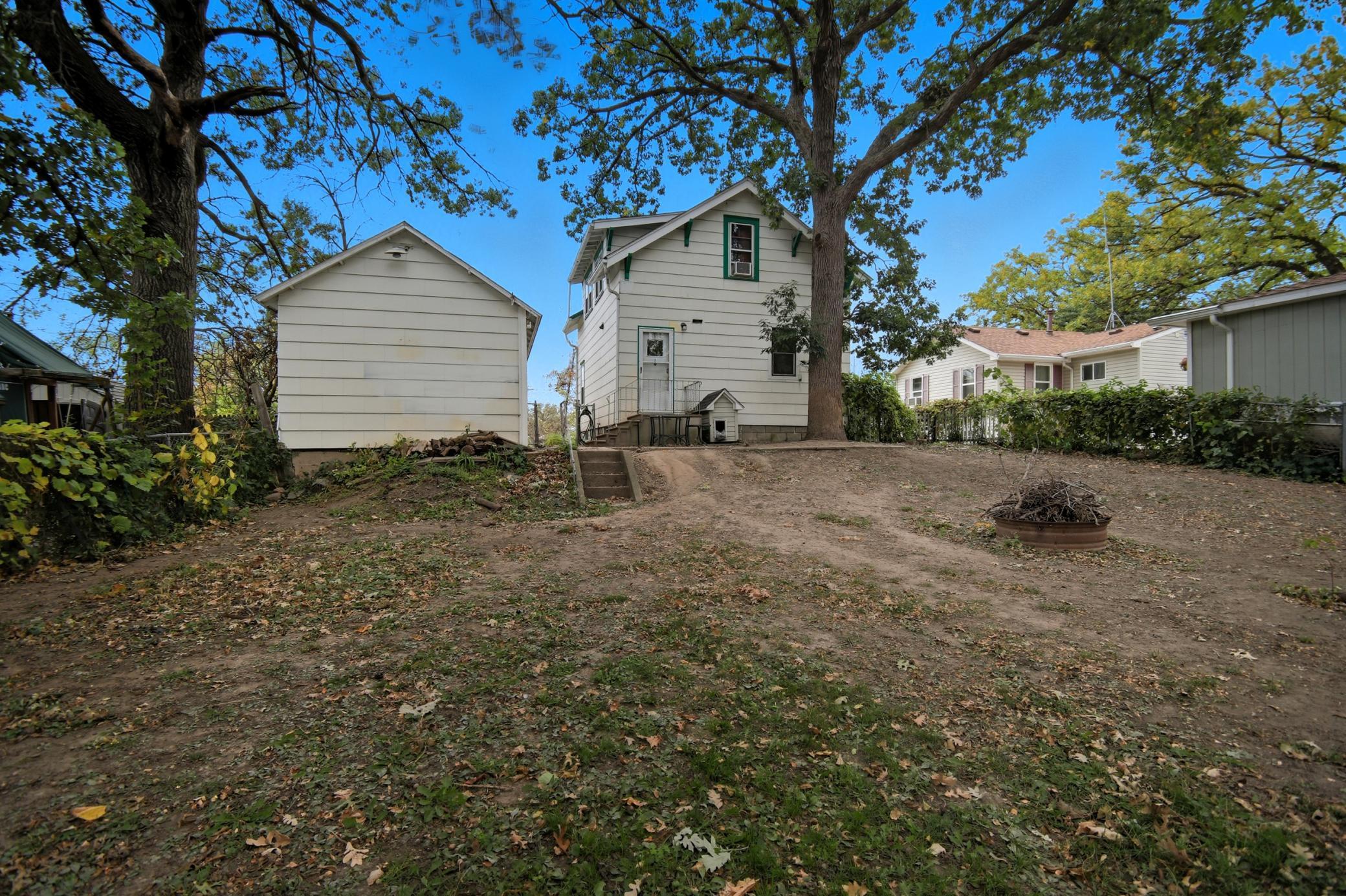 904 14th Avenue NE Austin MN 55912