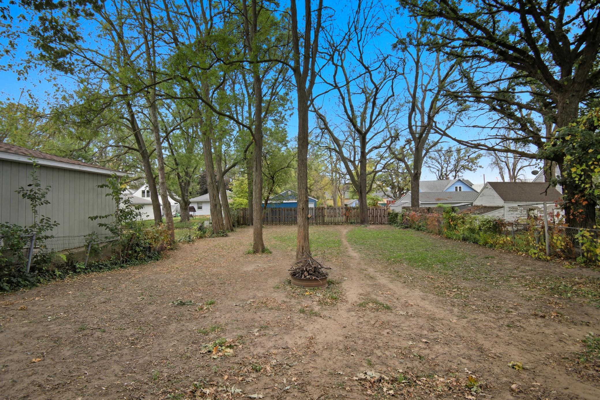 904 14th Avenue NE Austin MN 55912