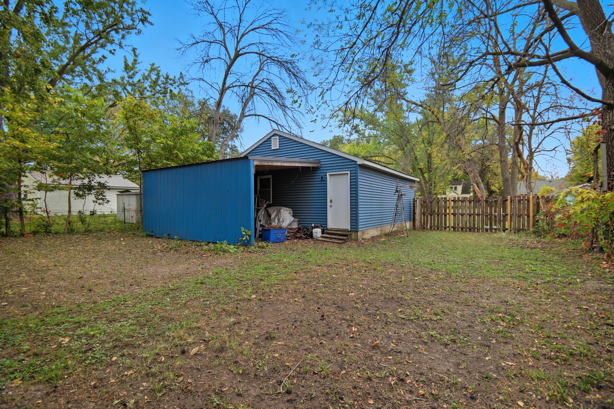 904 14th Avenue NE Austin MN 55912