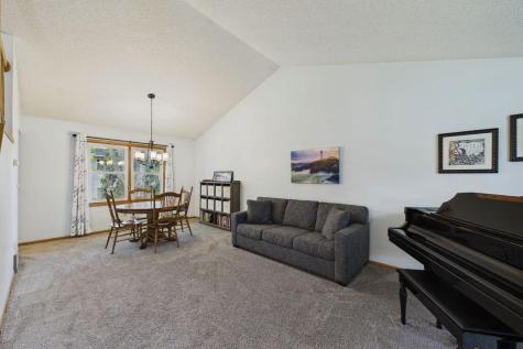 10358 Lee Drive Eden Prairie MN 55347
