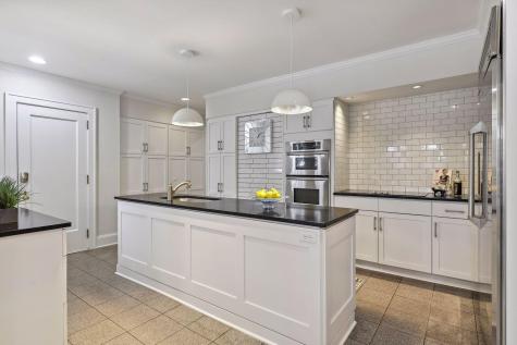 1820 Girard Avenue S Minneapolis MN 55403
