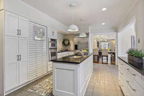 1820 Girard Avenue S Minneapolis MN 55403