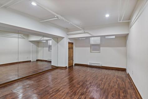 1820 Girard Avenue S Minneapolis MN 55403