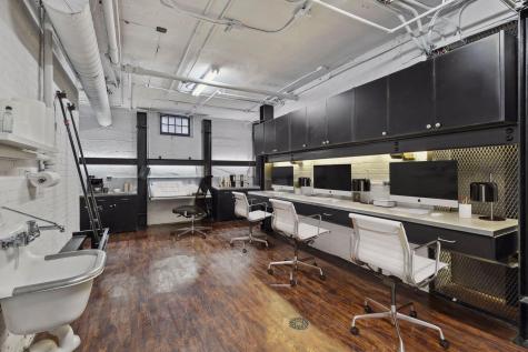1820 Girard Avenue S Minneapolis MN 55403
