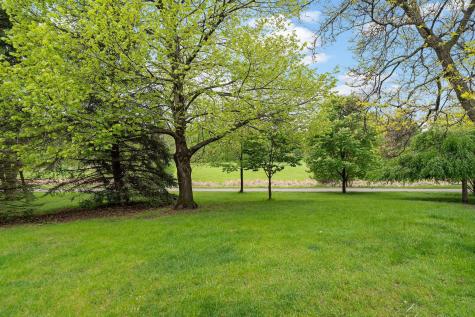 14925 45th Avenue N Plymouth MN 55446
