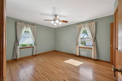 8231 Emerson Avenue S Bloomington MN 55420