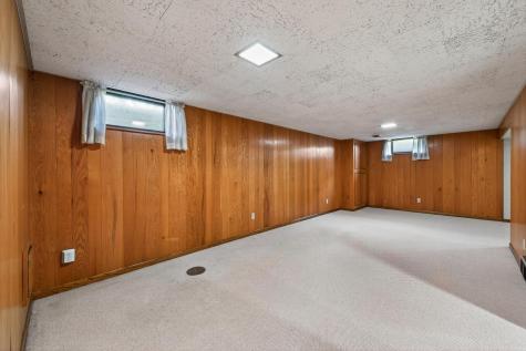 8231 Emerson Avenue S Bloomington MN 55420