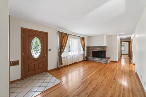 8231 Emerson Avenue S Bloomington MN 55420