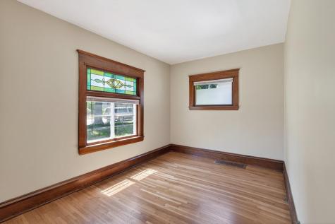1041 Magnolia Avenue E Saint Paul MN 55106