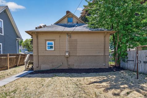 1041 Magnolia Avenue E Saint Paul MN 55106