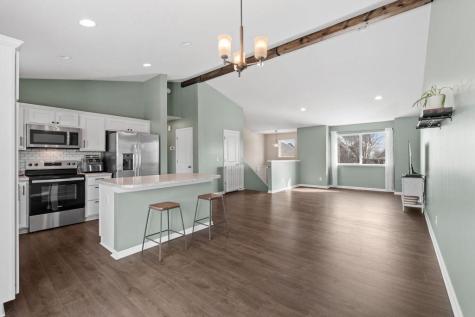 527 Pond View Drive SE Lonsdale MN 55046