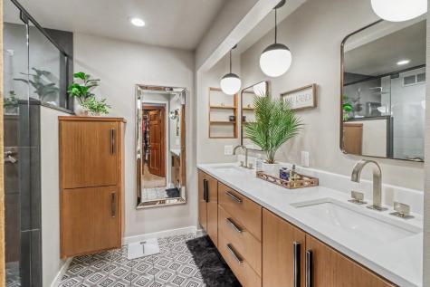 11 Briarwood Place Fargo ND 58104