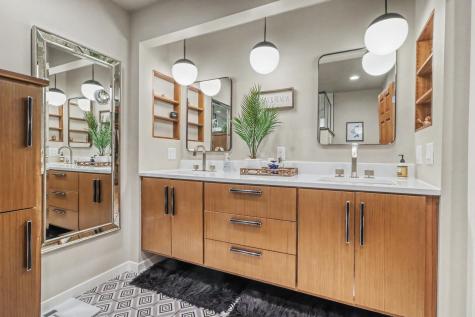 11 Briarwood Place Fargo ND 58104