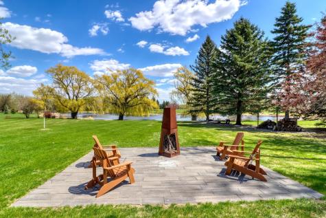 11 Briarwood Place Fargo ND 58104