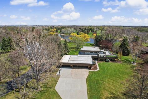 11 Briarwood Place Fargo ND 58104