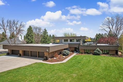 11 Briarwood Place Fargo ND 58104