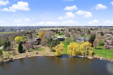 11 Briarwood Place Fargo ND 58104