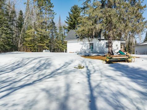 19051 County Road 12 Pengilly MN 55775