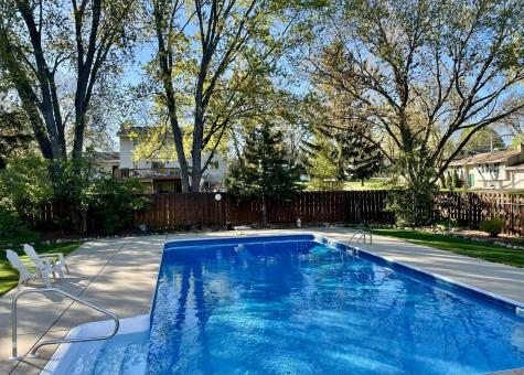 11625 Ravoux Avenue Burnsville MN 55337