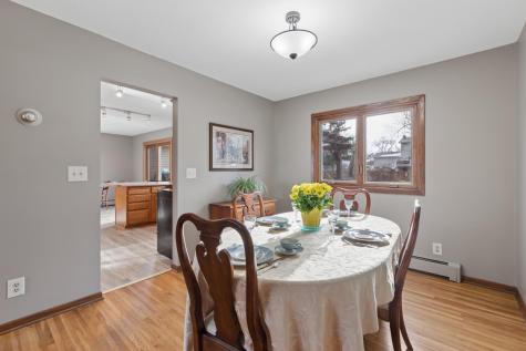 11625 Ravoux Avenue Burnsville MN 55337