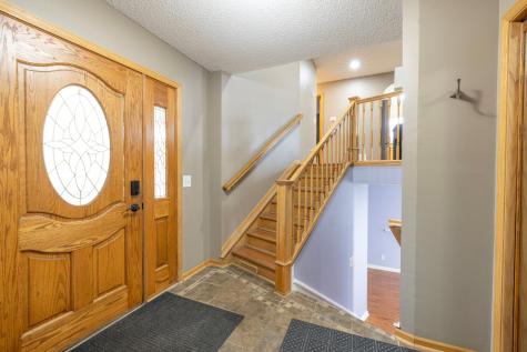 2016 84th Avenue N Brooklyn Park MN 55444