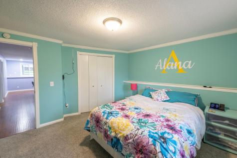 2016 84th Avenue N Brooklyn Park MN 55444