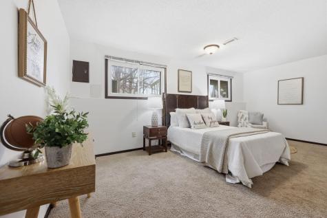 7597 Whitney Drive Apple Valley MN 55124