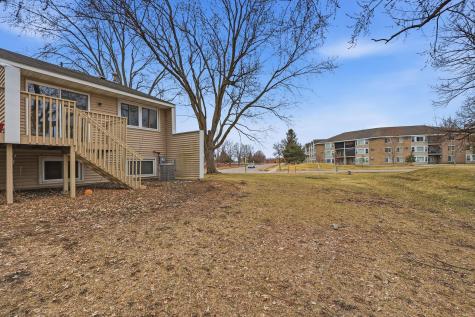 7597 Whitney Drive Apple Valley MN 55124