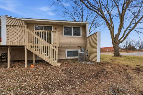 7597 Whitney Drive Apple Valley MN 55124