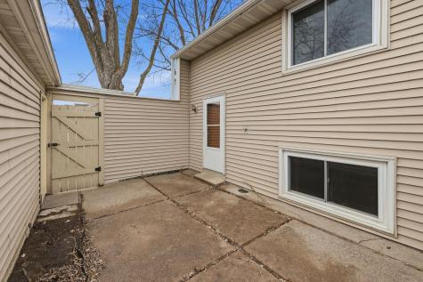 7597 Whitney Drive Apple Valley MN 55124