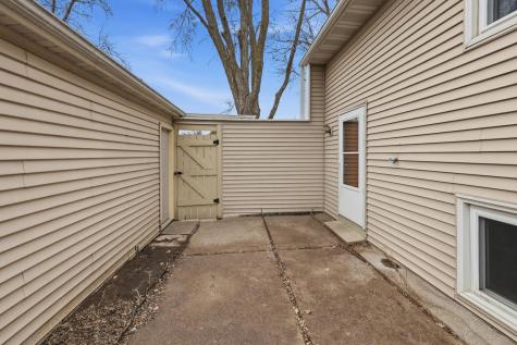 7597 Whitney Drive Apple Valley MN 55124