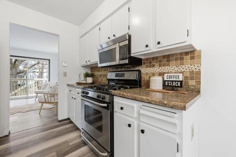 7597 Whitney Drive Apple Valley MN 55124
