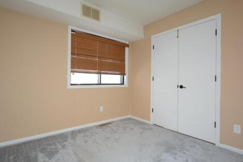 2076 Pathways Drive Saint Paul MN 55119