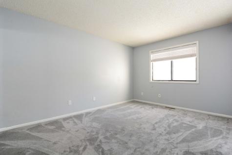 2076 Pathways Drive Saint Paul MN 55119