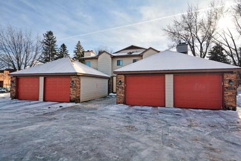 2076 Pathways Drive Saint Paul MN 55119