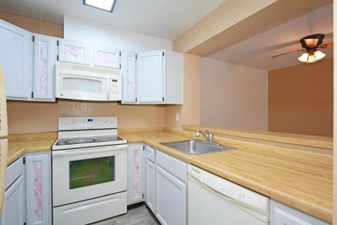 2076 Pathways Drive Saint Paul MN 55119