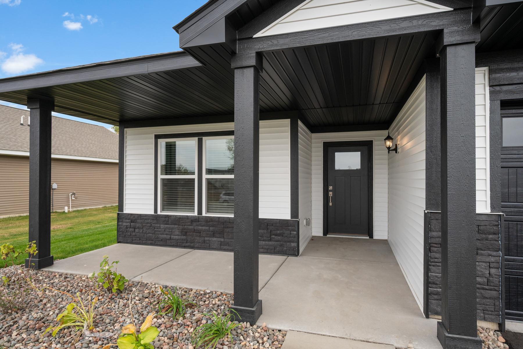 341 Florence Avenue S Annandale MN 55302