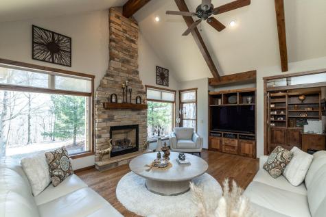 W11012 460th Avenue Prescott WI 54021