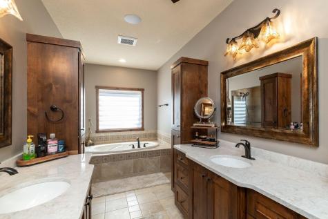 W11012 460th Avenue Prescott WI 54021