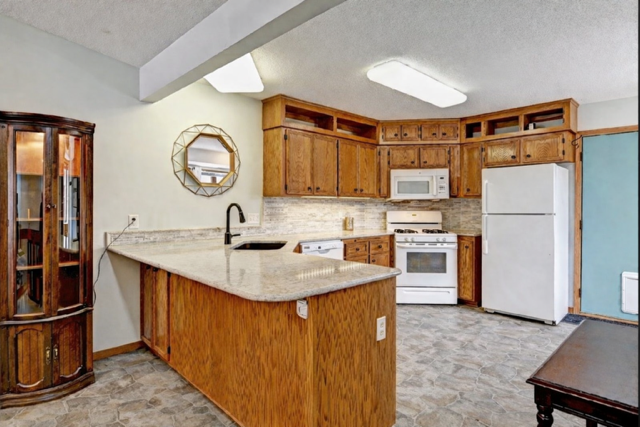 14351 Glenda Drive Apple Valley MN 55124