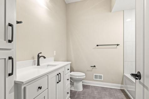 4729 Linden Cove Lane Savage MN 55378